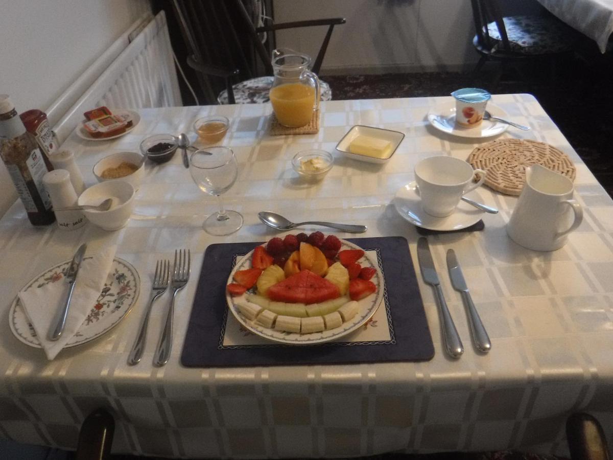 Bed and Breakfast Morawel Фишгард Экстерьер фото